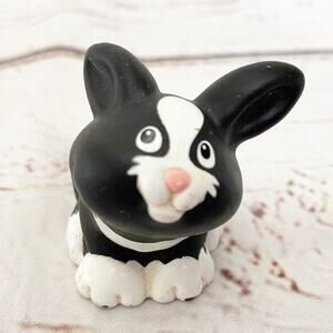 FISHER PRICE Vintage 1997 Little People Bunny Rabbit Figure